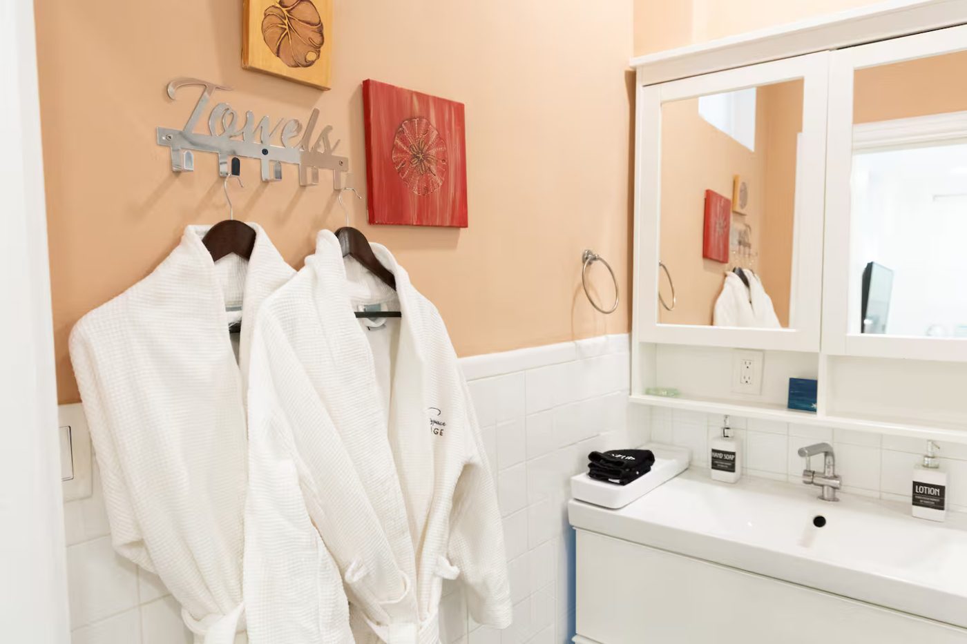 Sun Suite &mdash; Ensuite Bathroom