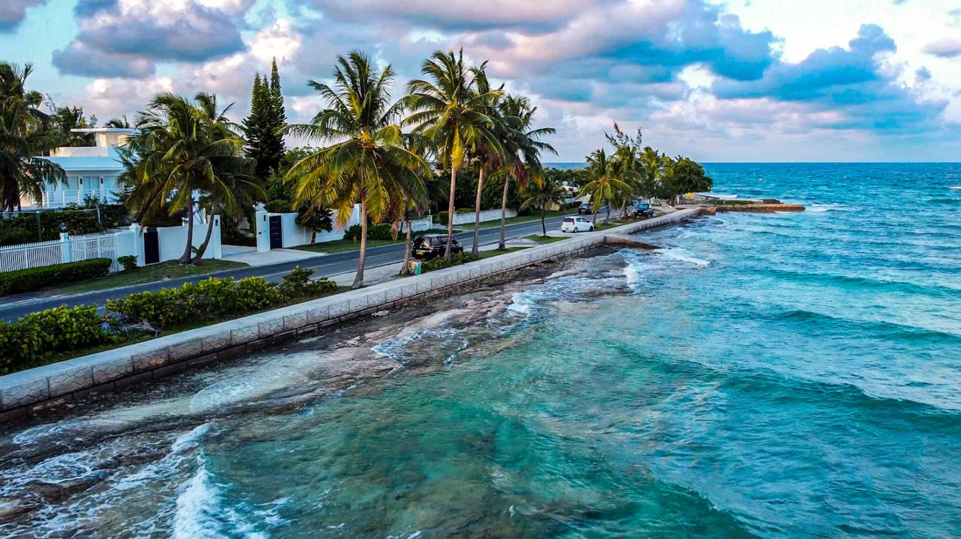 Eastern Road &mdash; Where the Ocean Meets the Neighbourhood