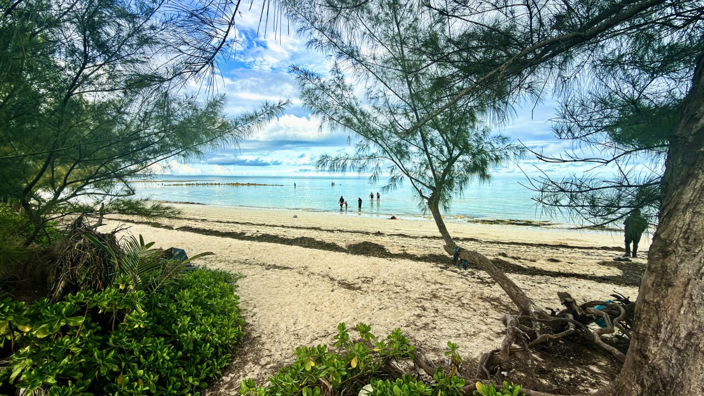 The Beach at the Casuarinas &mdash; Nassau's Quiet Sand